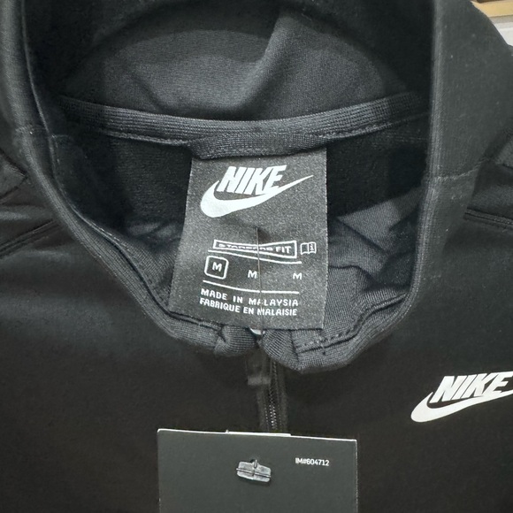 Nike Unisex Youth Full Zip Lightweight Boy's Black Sweater Size M - Picture 4 of 6